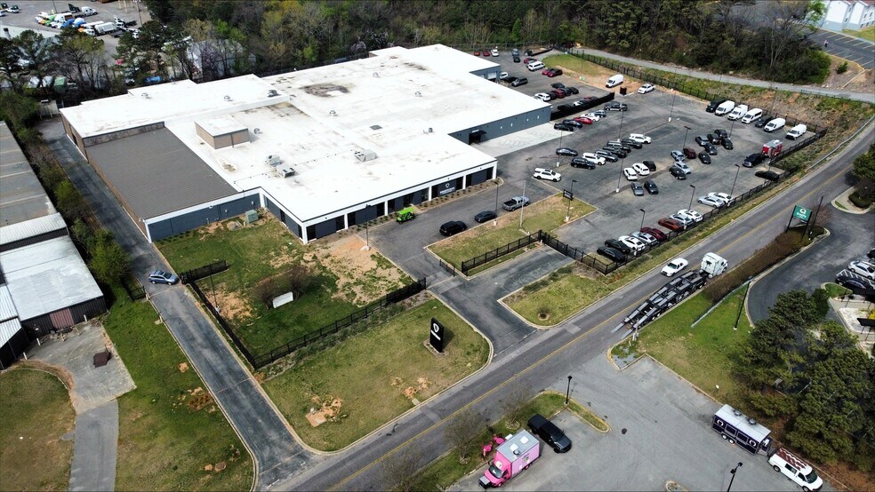 Primary Photo Of 190 Vulcan Rd, Birmingham Auto Dealership For Sale