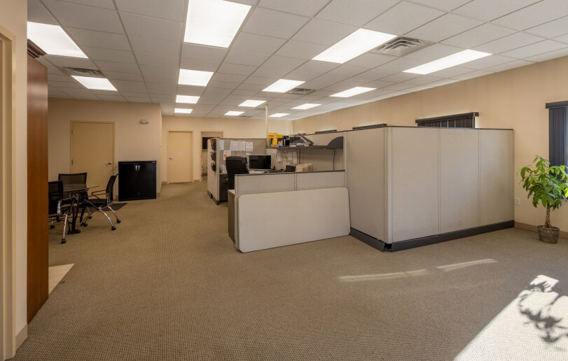 More Photos Of 14 Renmar Ave, Walpole Warehouse For Lease