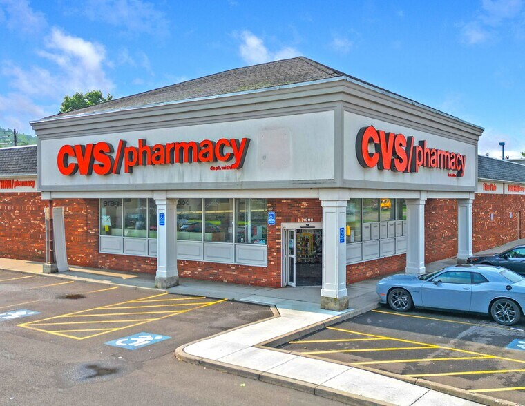 More Photos Of 1008 Union Center Maine Hwy, Endicott Drugstore For Sale