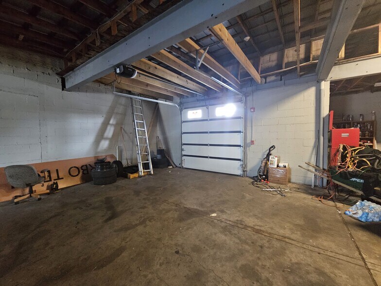 More Photos Of 1129 Baldwin St, Chattanooga Light Manufacturing For Sale