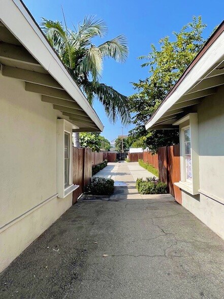 More Photos Of 609 N Baker St, Santa Ana Apartments For Sale