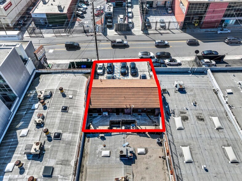 More Photos Of 2320 Cotner Ave, Los Angeles Loft Creative Space For Sale