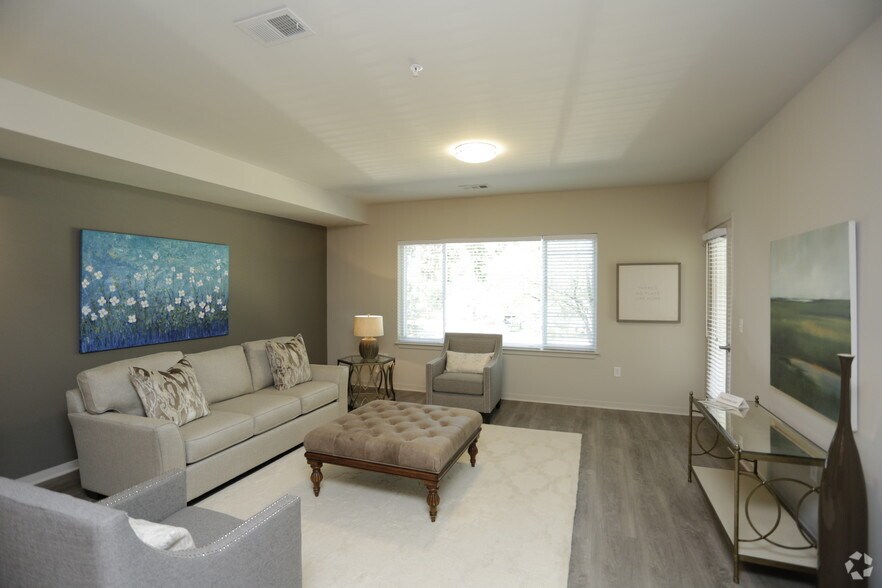 More Photos Of 7900 Conser St, Overland Park Apartments For Sale