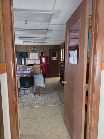 More Photos Of 21412 State Route 22, Hoosick Falls Manufacturing For Sale