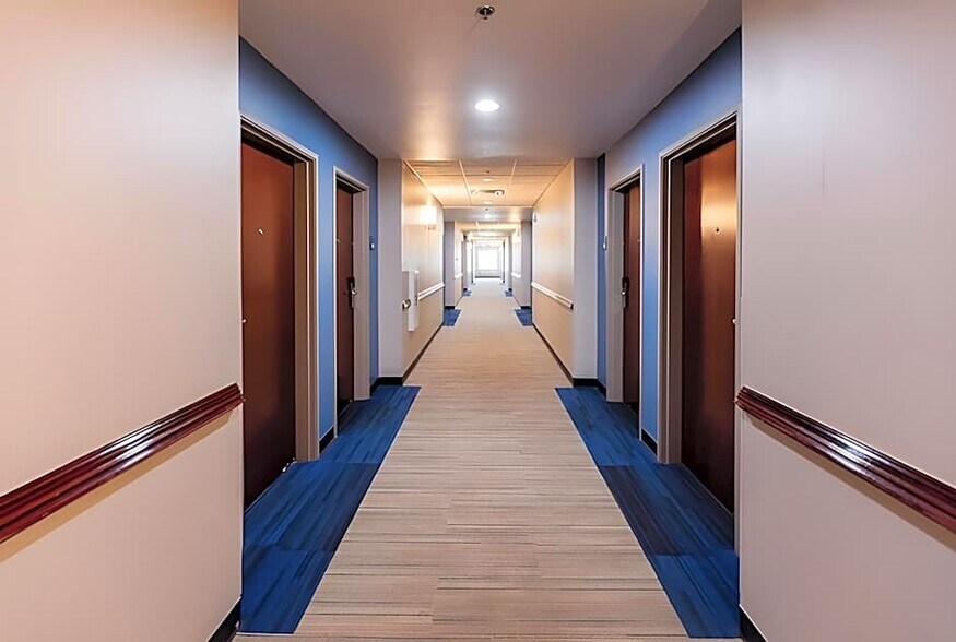 More Photos Of 2227 E Oklahoma Ave, Guthrie Hotel For Sale