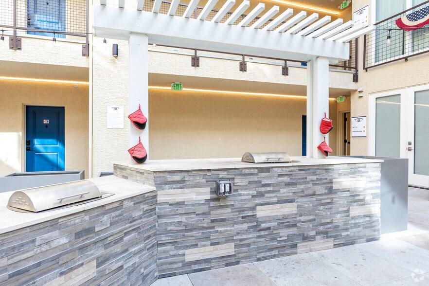 More Photos Of 1125 Avenue of the Oaks, Sparks Apartments For Lease