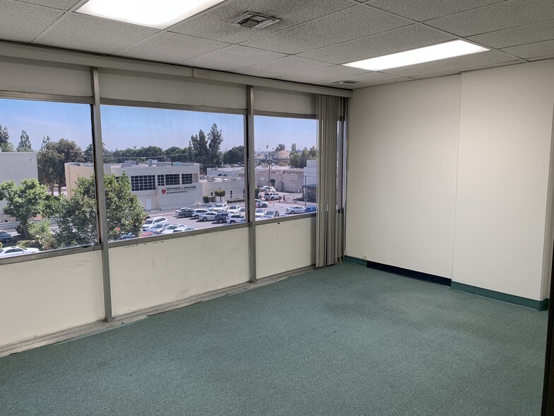 More Photos Of 650 W Duarte Rd, Arcadia Medical For Lease