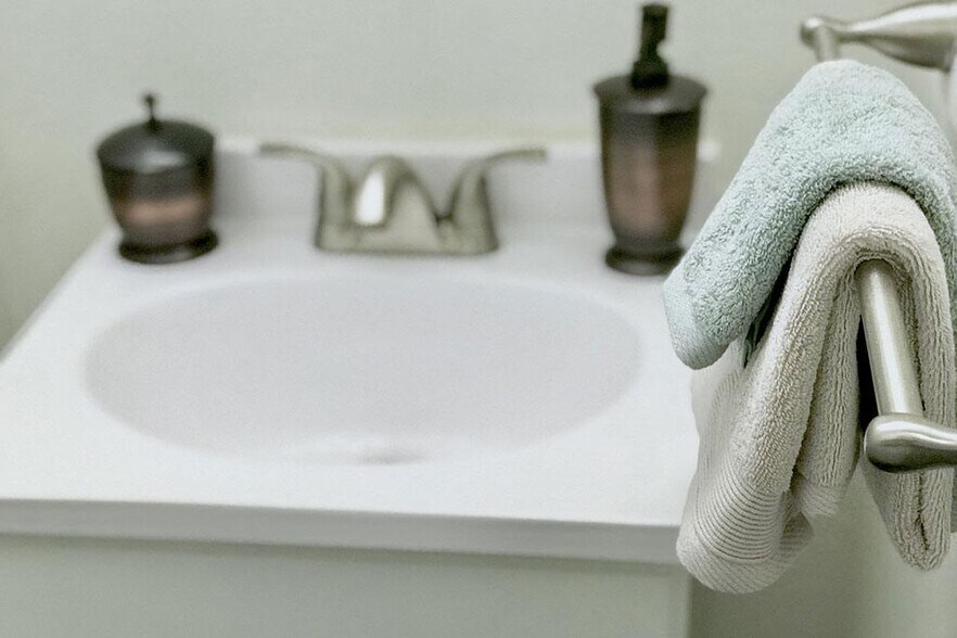 More Photos Of 701-711 E Pike St, Seattle Apartments For Sale