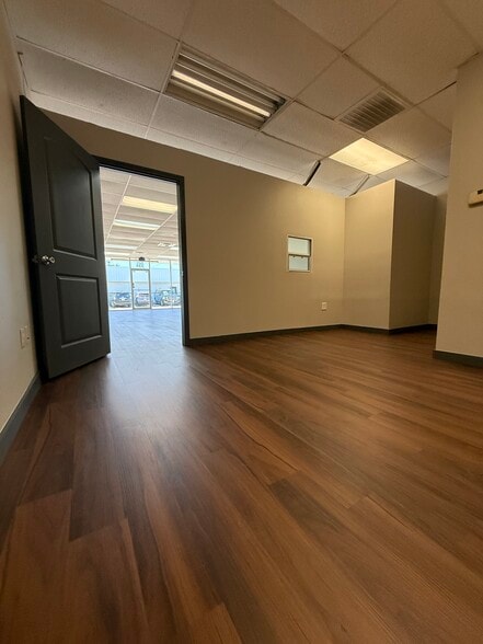More Photos Of 330 S Blue Mound Rd, Fort Worth Freestanding For Sale