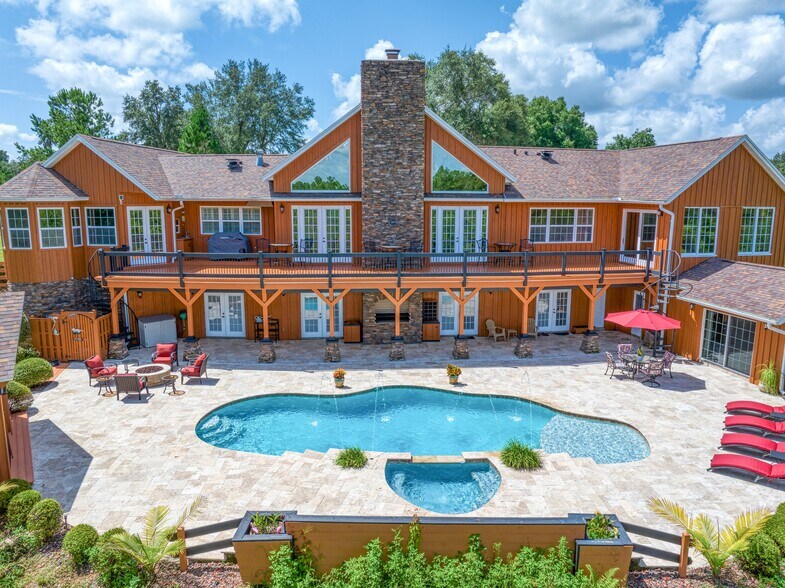 More Photos Of 7780 N Whippoorwill Ter, Hernando Sports And Entertainment For Sale