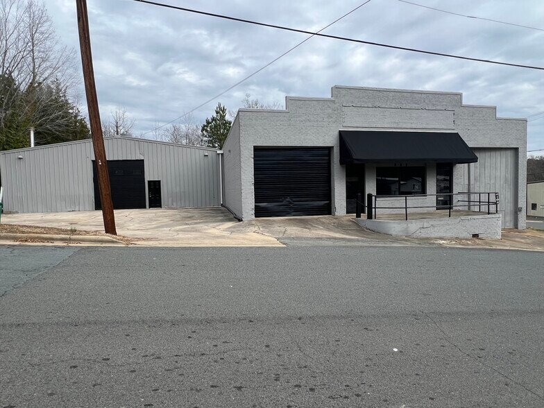 More Photos Of 353 Harwood St, Albemarle Light Distribution For Sale