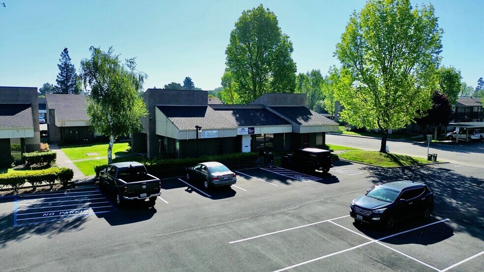 More Photos Of 2087 Grand Canal Blvd, Stockton Office For Lease