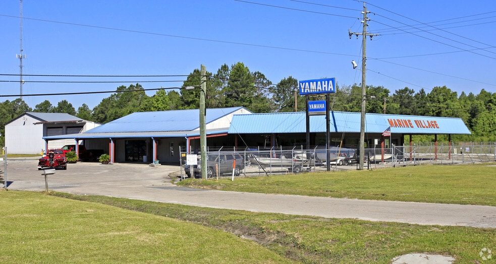 Primary Photo Of 1524 Main Blvd, Lake City Industrial For Sale