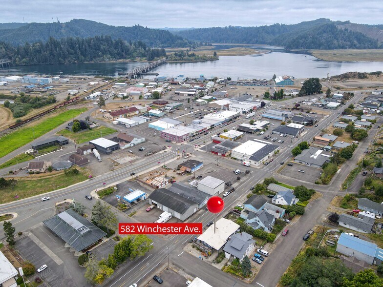 More Photos Of 582 Winchester Ave, Reedsport Storefront Retail Residential For Sale