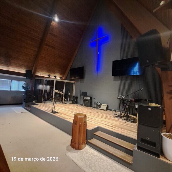 More Photos Of 1048 Main St, Worcester Religious Facility For Lease