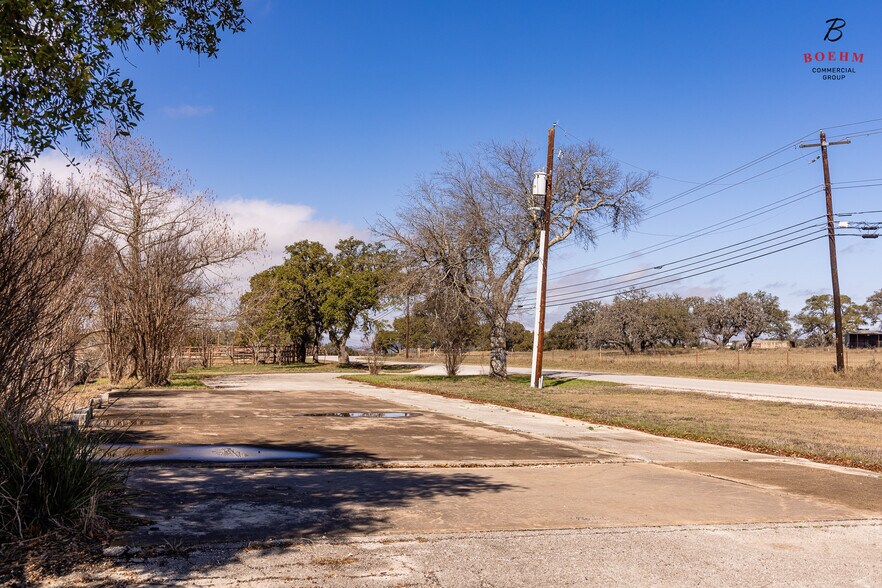 More Photos Of 601 Peterson Farm Rd, Kerrville Land For Sale