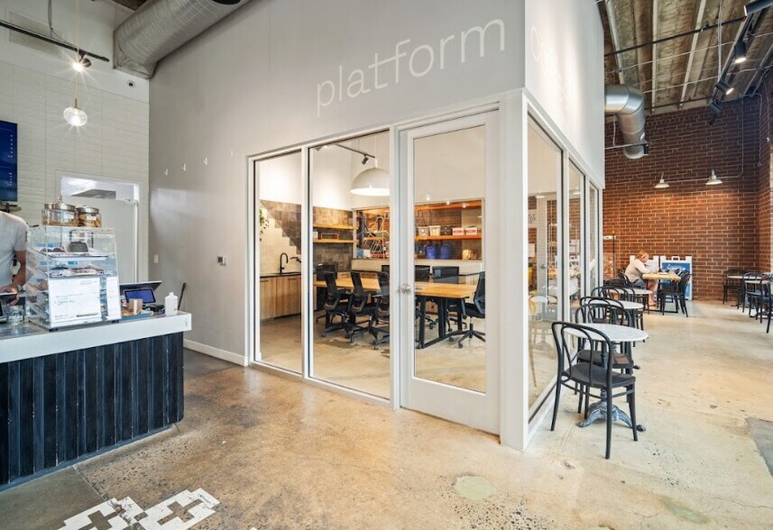 More Photos Of 919 Berryhill Rd, Charlotte Coworking Space