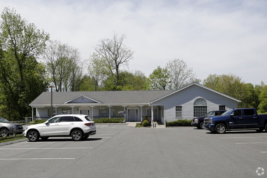 Primary Photo Of 500 Purdy Hill Rd, Monroe Medical For Sale
