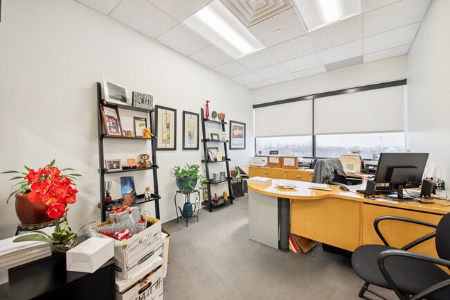 More Photos Of 1150 South Ave, Staten Island Office For Lease