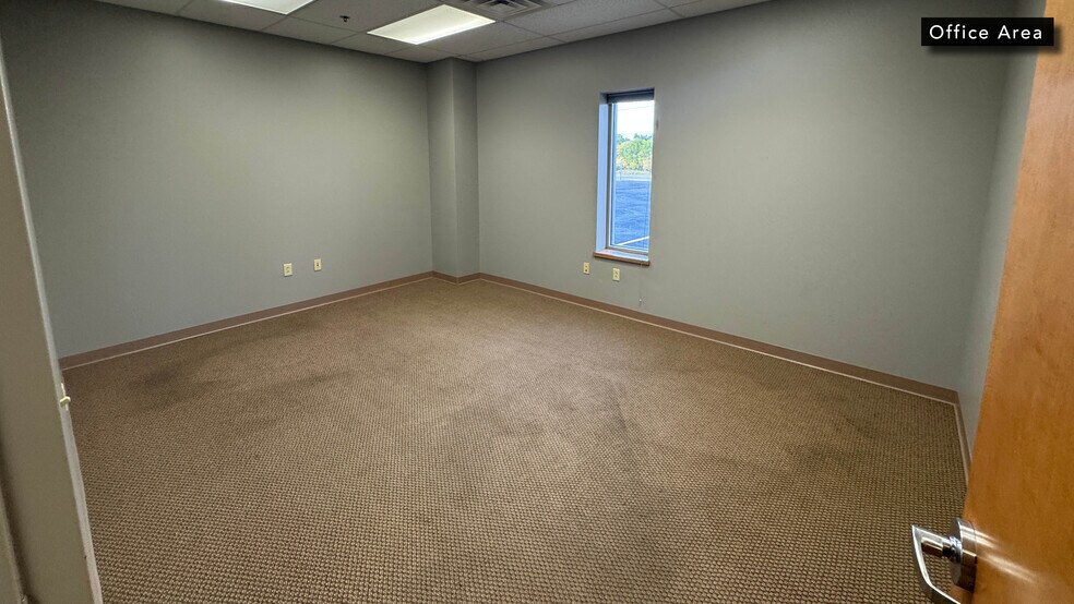 More Photos Of 2395 Rock Rd, Ashland Light Manufacturing For Sale