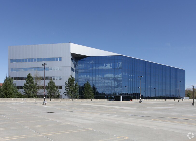 More Photos Of 22 Corporate Woods Blvd, Albany Office For Lease