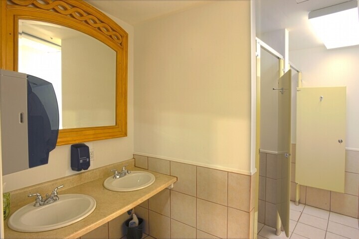 More Photos Of 1301-1371 Saw Mill Run Blvd, Pittsburgh Warehouse For Lease