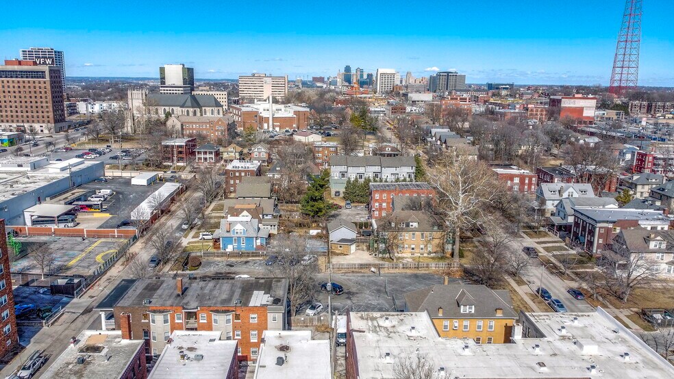 More Photos Of 3433-3435 Central St, Kansas City Apartments For Sale