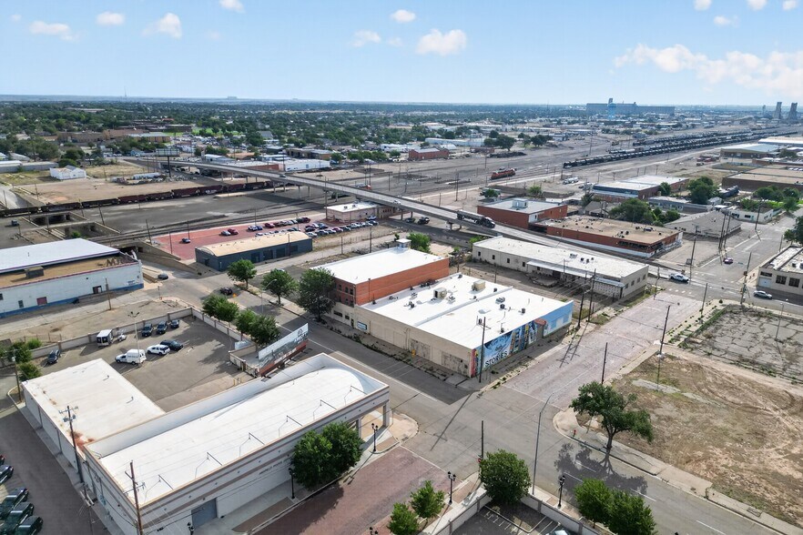 More Photos Of 117 Fillmore St, Amarillo Industrial For Sale