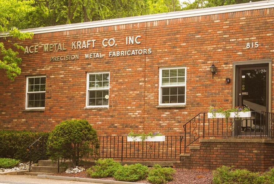 Primary Photo Of 815 McBride Ave, Woodland Park Warehouse For Sale