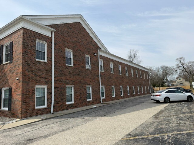 More Photos Of 1114 N Arlington Heights Rd, Arlington Heights Medical For Lease