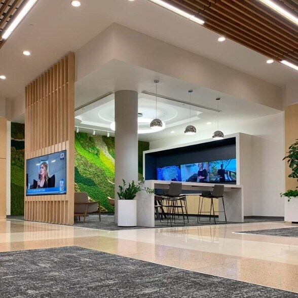 More Photos Of 3500 Depauw Blvd, Indianapolis Office For Lease