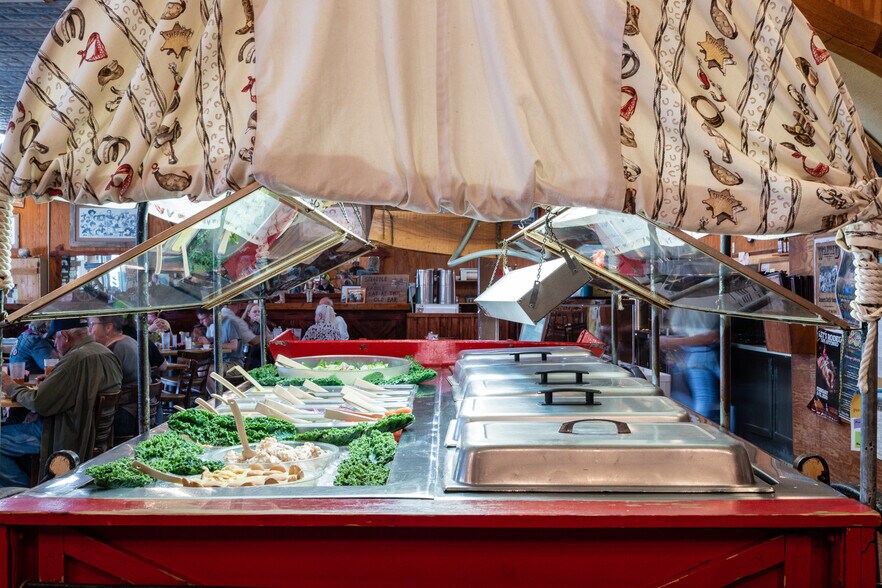 More Photos Of 311 Main St, Bandera Restaurant For Sale