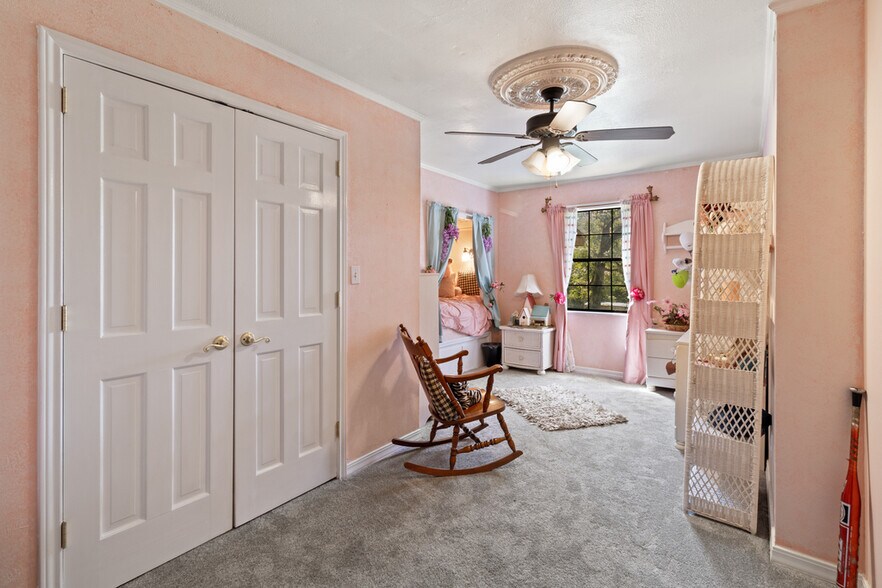 More Photos Of 750 N US Highway 287, Palestine Multifamily For Sale