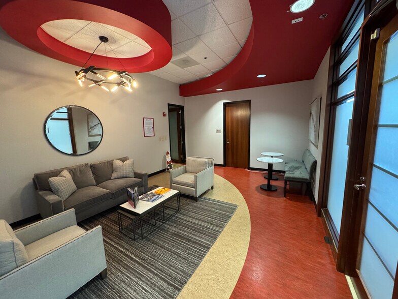 More Photos Of 3930 E Jones Bridge Rd, Peachtree Corners Office For Lease