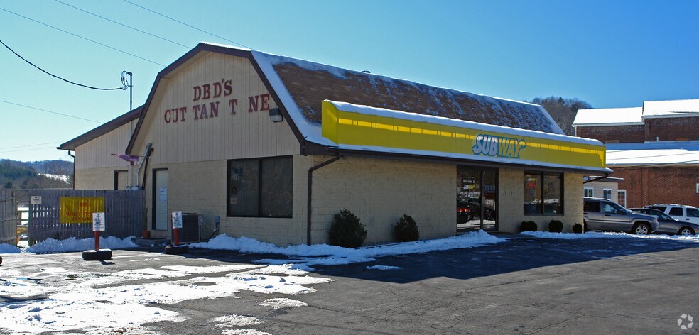 More Photos Of 5976 Virginia Ave, Pembroke Storefront Retail Residential For Sale