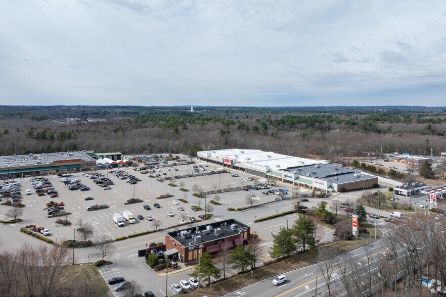 More Photos Of 209-229 Hartford Ave, Bellingham General Retail For Lease