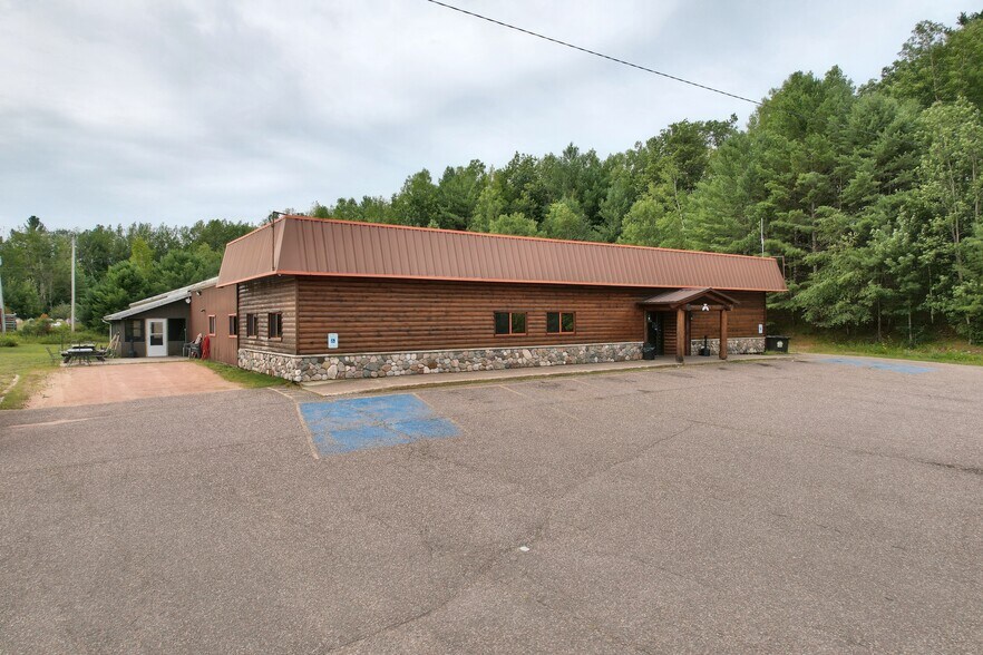 More Photos Of 8085 Highway 51, Minocqua Sports And Entertainment For Sale