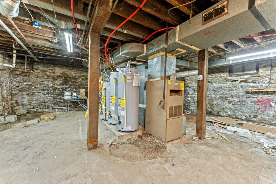 More Photos Of 158 Chapin St, Binghamton Apartments For Sale