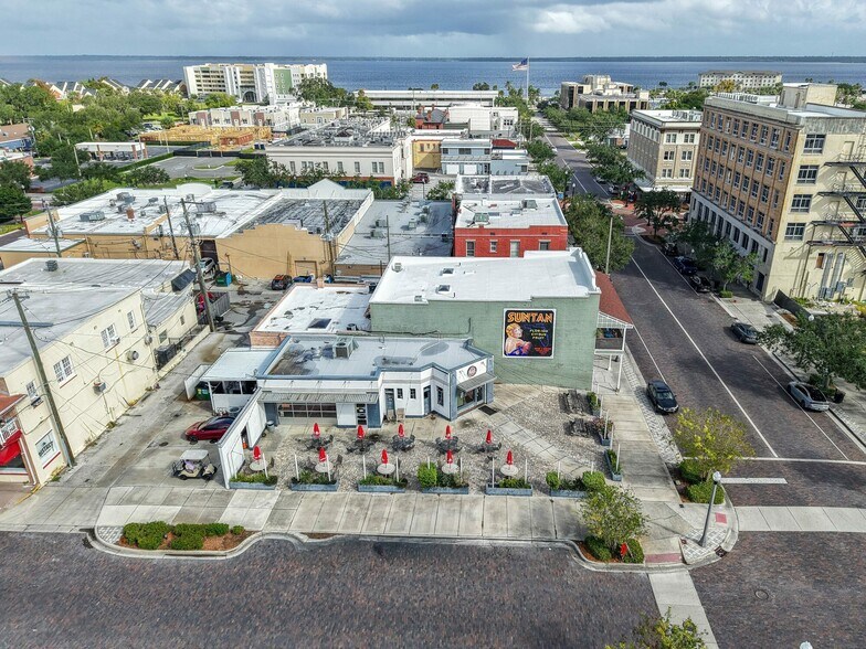 More Photos Of 120 S Park Ave, Sanford Storefront For Sale