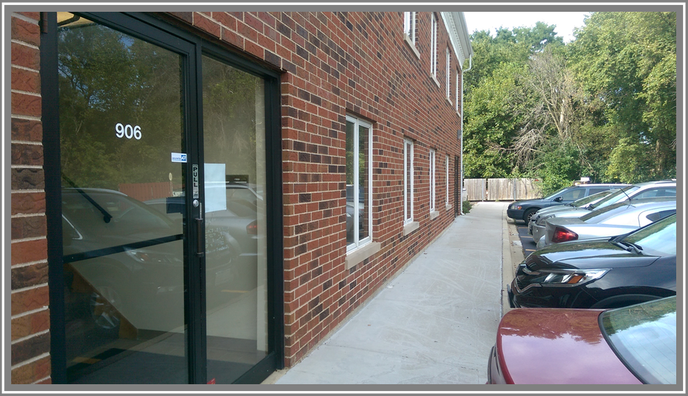 More Photos Of 906 Lacey Ave, Lisle Office For Lease