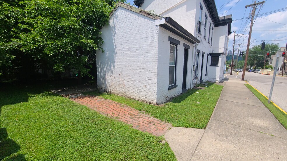 More Photos Of 401-403 Elm St, Ludlow Storefront Retail Residential For Sale