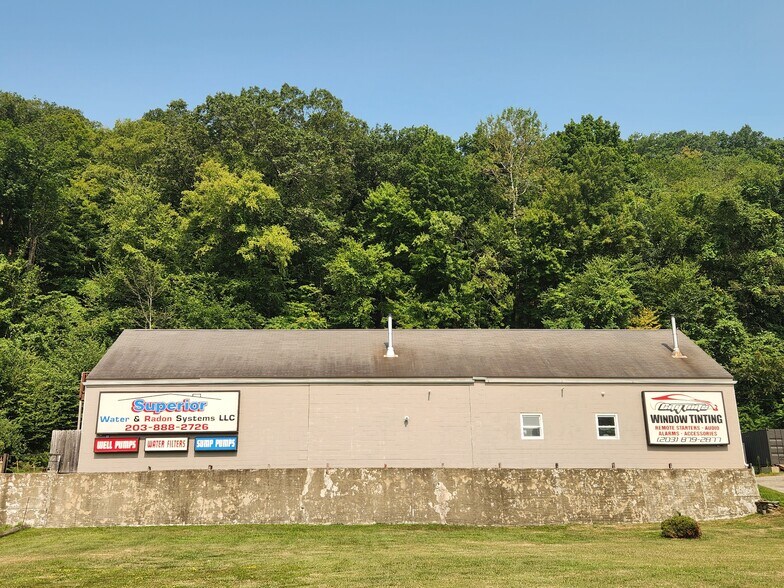 More Photos Of 688 Derby Ave, Seymour Warehouse For Lease