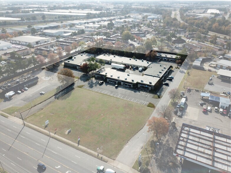 More Photos Of 4275 Winchester Rd, Memphis Light Distribution For Lease