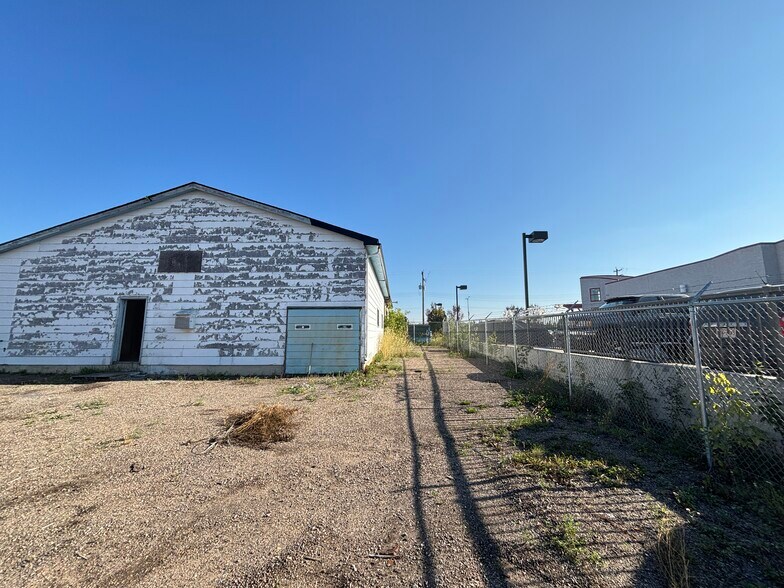 More Photos Of 2010 8 Av, Cold Lake Land For Lease