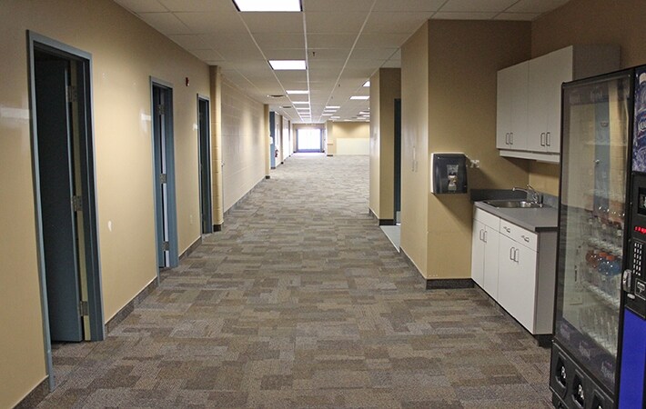 More Photos Of 221 Winnipeg St N, Regina Light Distribution For Lease