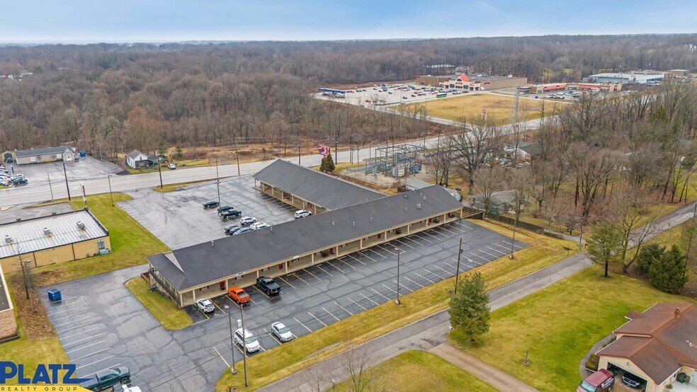 More Photos Of 4531 Belmont Ave, Youngstown Unknown For Lease