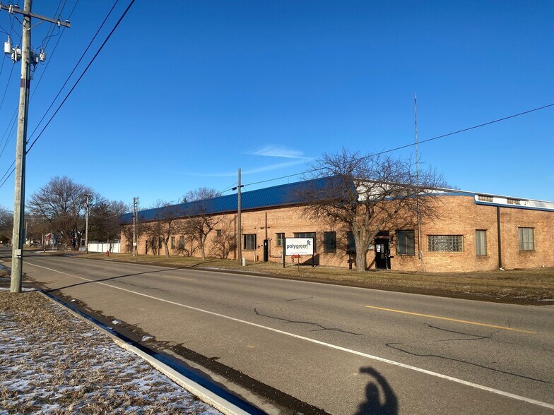More Photos Of 325 Jay St, Coldwater Warehouse For Lease