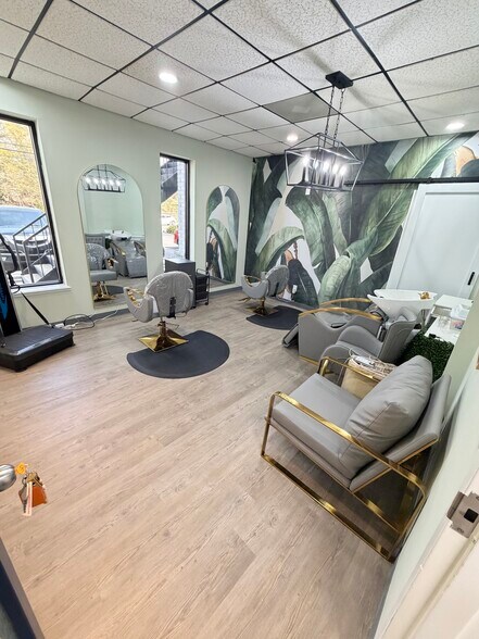 More Photos Of 1022 W 1st St, Winston-Salem Office For Lease