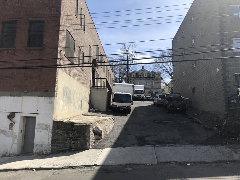 More Photos Of 216 Washington St, Mount Vernon Manufacturing For Sale