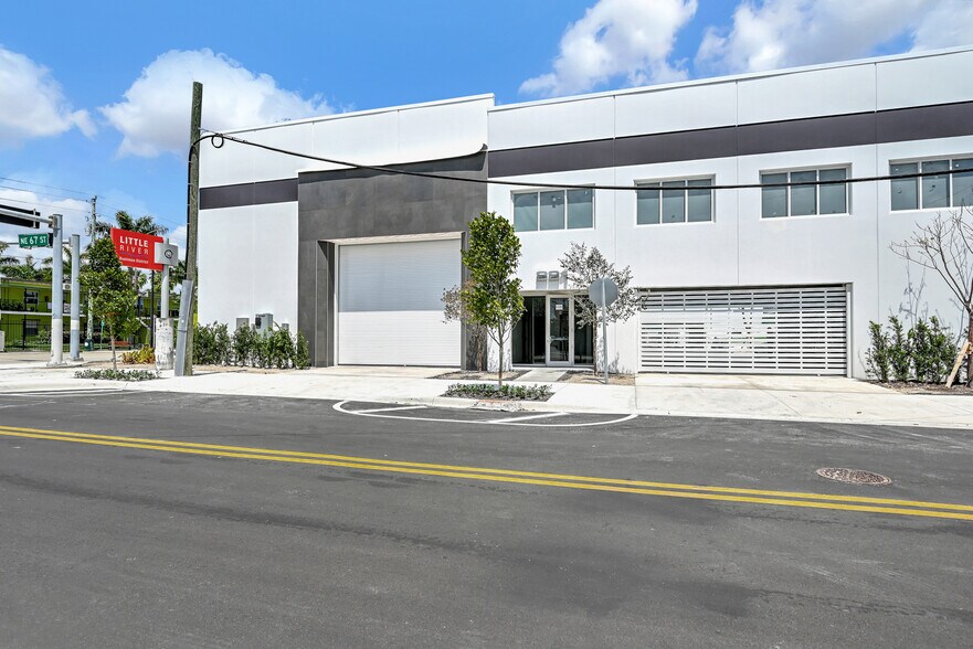 More Photos Of 221 NE 67th St, Miami Warehouse For Sale